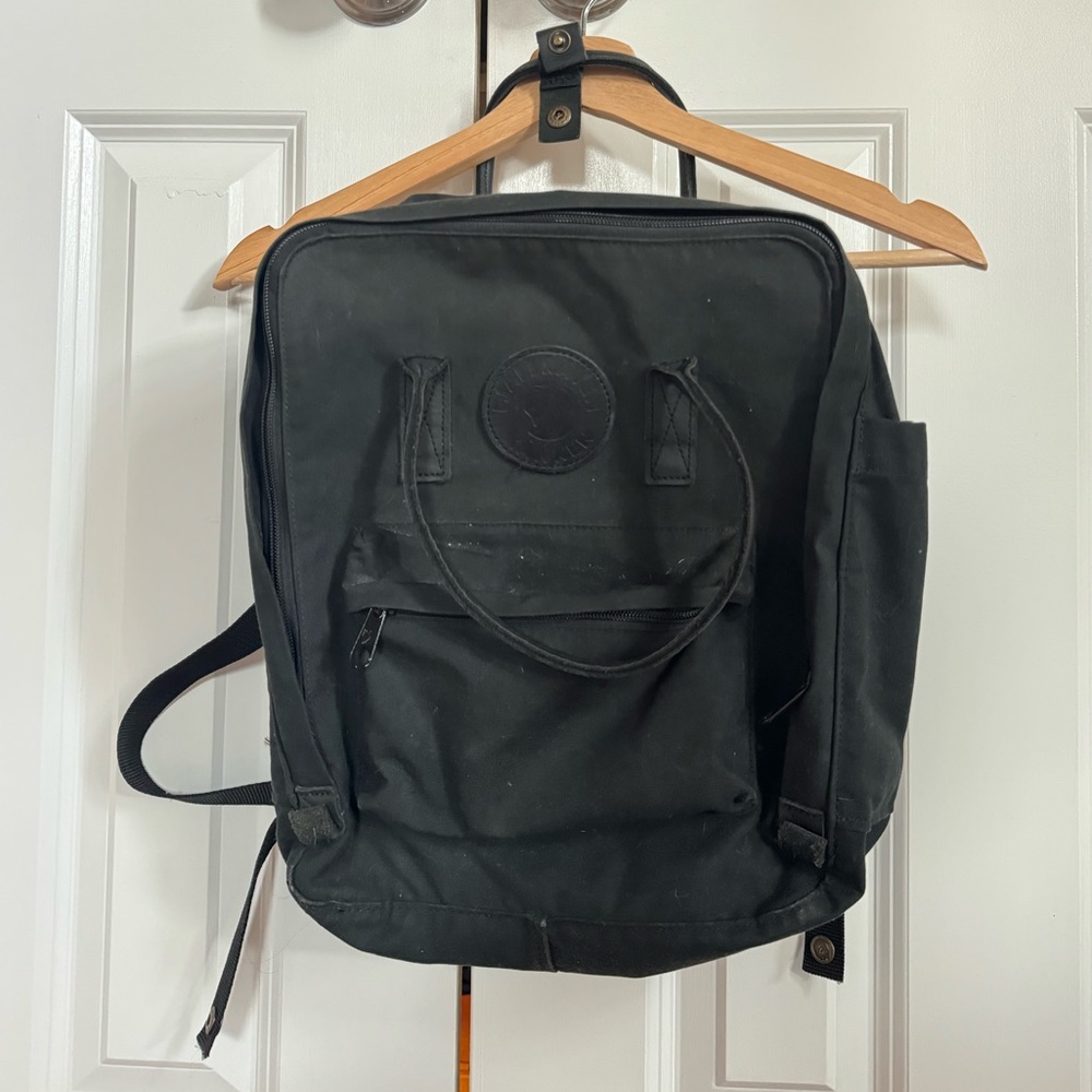 Fjallraven Kanken Black backpack